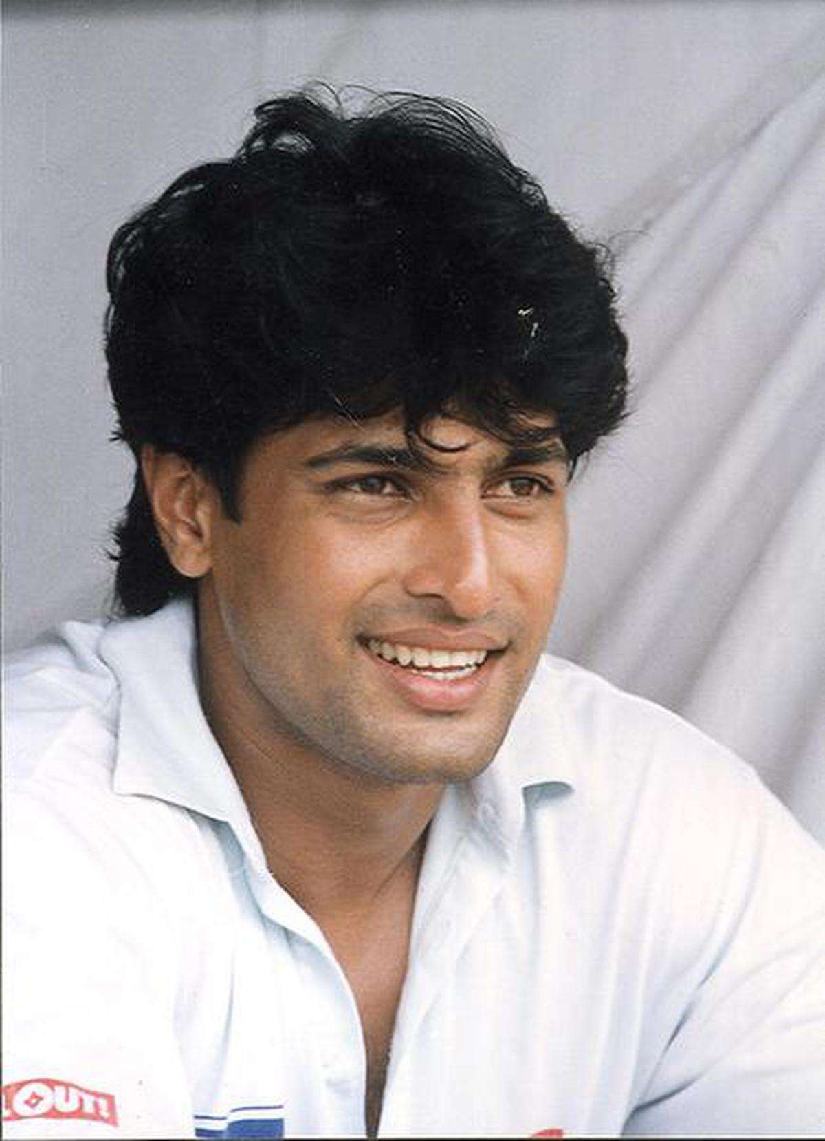 Top 10 Indian Bowlers in 90s